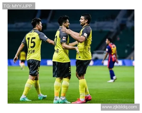 广州排球队团队协作深度分析与其他球队的对比研究 广州排球队团队协作深度分析与其他球队的对比研究