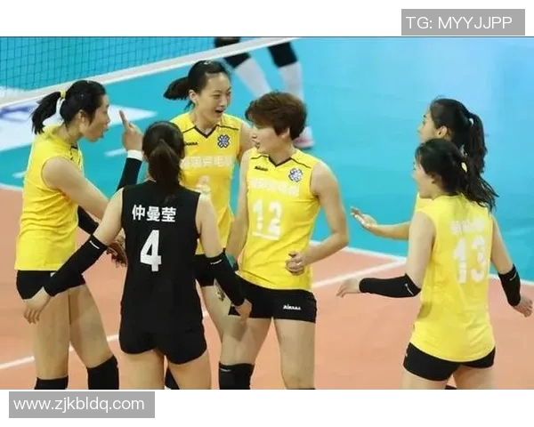 上海排球队在全运会中的意识表现与战术执行分析 上海排球队在全运会中的意识表现与战术执行分析
