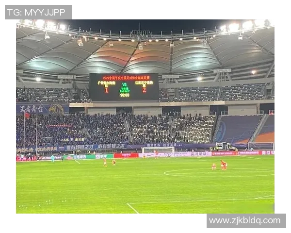 南京足球队在联赛中的实力分析与表现评估 南京足球队在联赛中的实力分析与表现评估